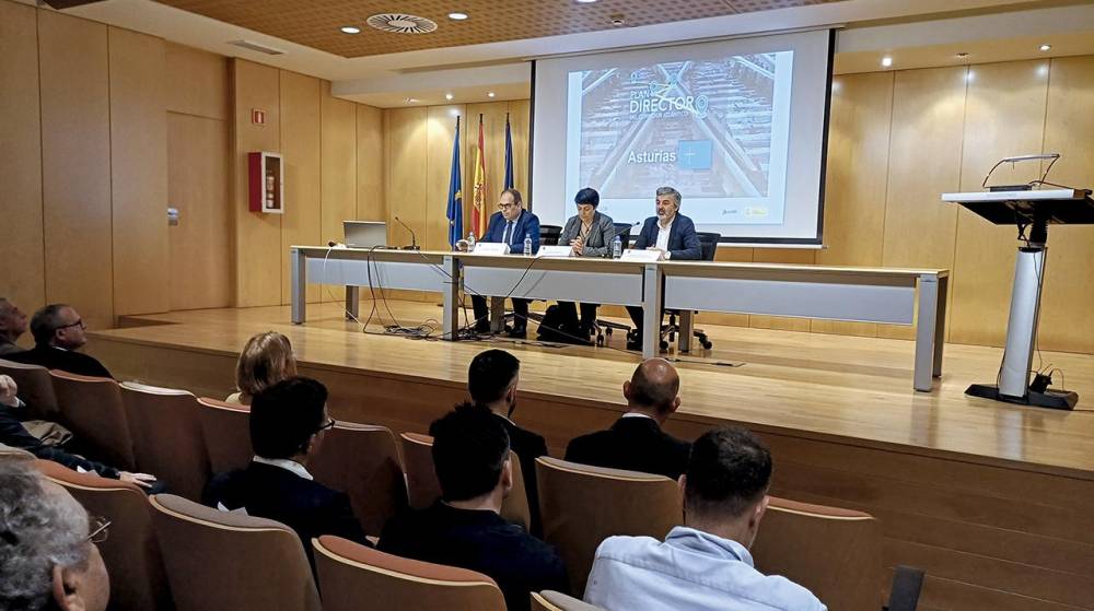 Transportes invertirá 2.800 millones hasta 2030 para impulsar el Corredor Atlántico en Asturias