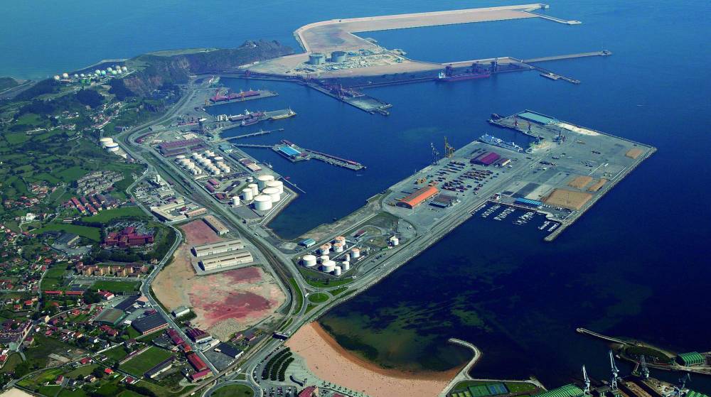 La Audiencia Nacional absuelve a los 20 acusados por la ampliación del Puerto de Gijón