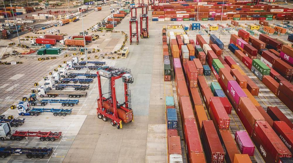 Kalmar suministrará a DP World Southampton 14 nuevas carretillas pórtico híbridas