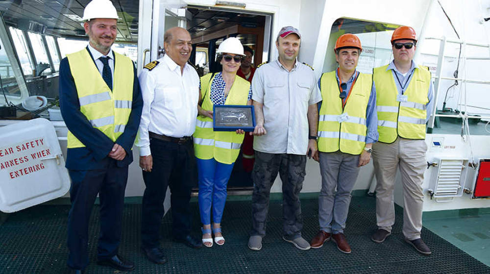 APM Terminals acoge la primera escala en el puerto de Valencia del &quot;COSCO Philippines&quot;