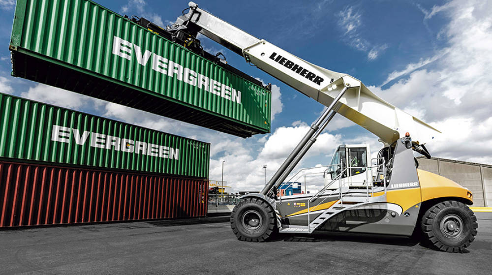 Liebherr vende su primera gr&uacute;a reachstacker en Australia