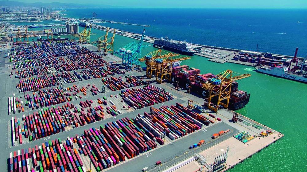 Los contenedores impulsan el tráfico del Port de Barcelona hasta marzo