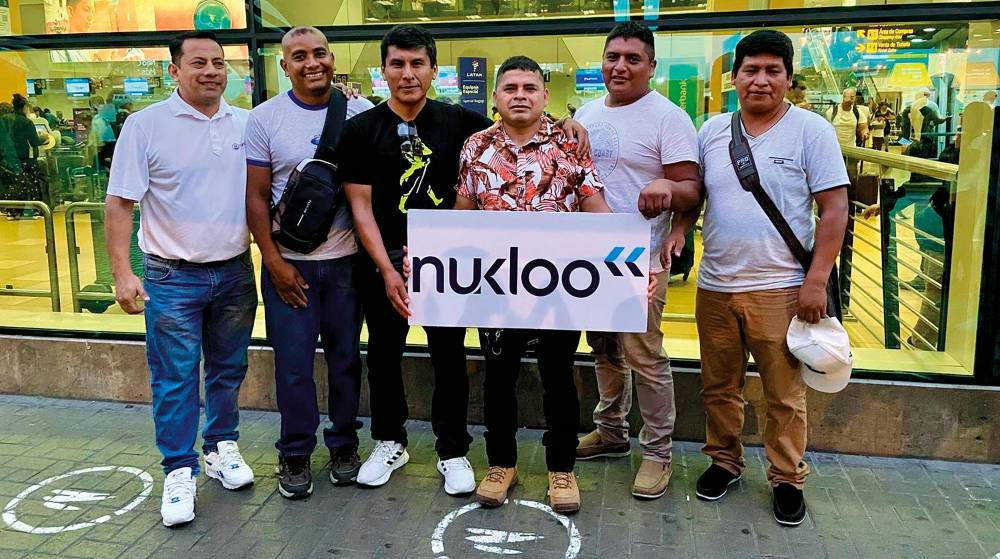 18 conductores de Perú inician su formación para ejercer en España de la mano de Nukloo