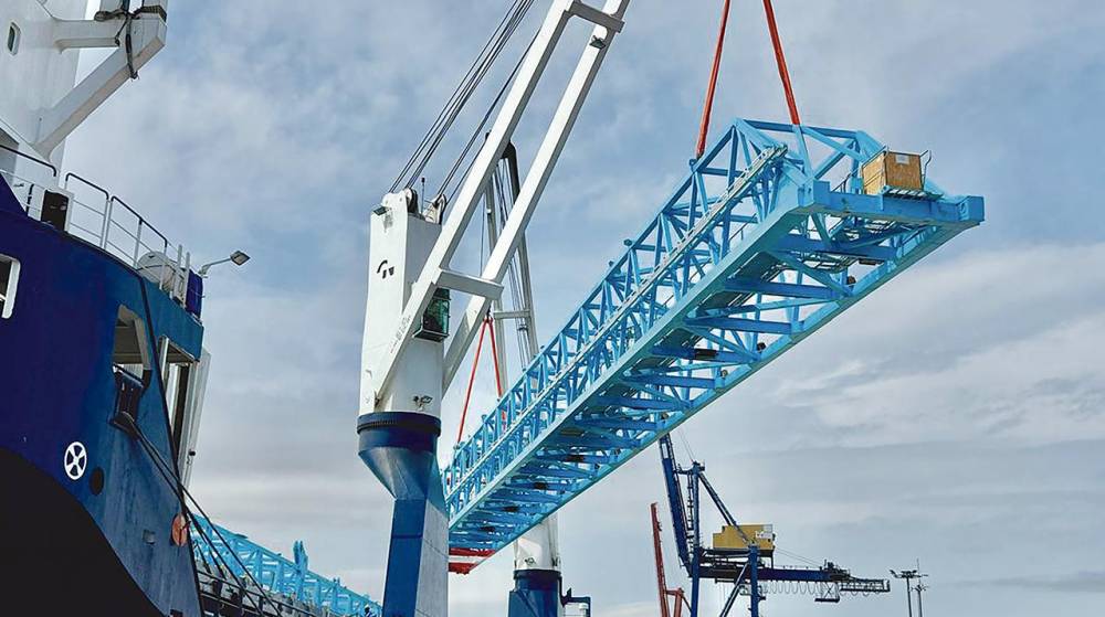 APM Terminals Valencia recibe las primeras piezas de sus nuevas grúas STS