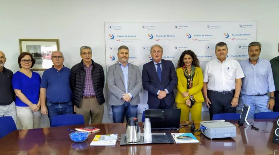 El director corporativo de Puertos del Estado visita los puertos de Almer&iacute;a y Carboneras