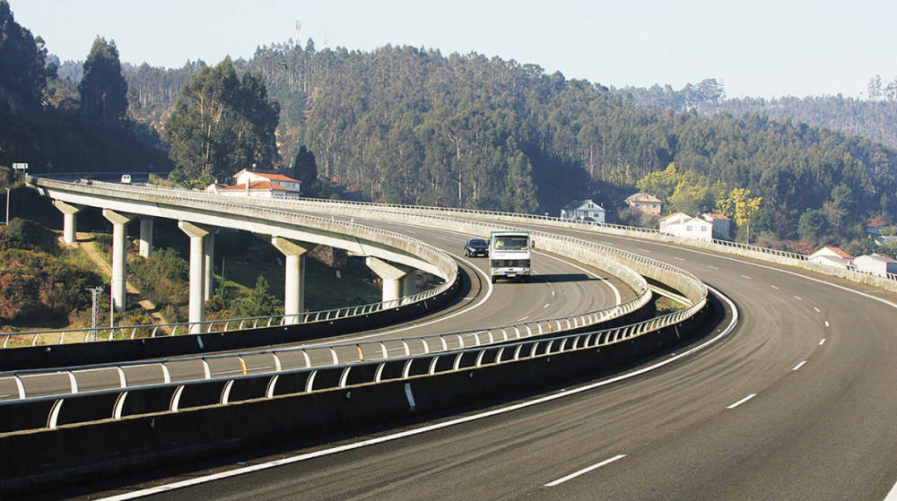 Galicia estudia implantar tarifas nocturnas bonificadas en dos autopistas auton&oacute;micas