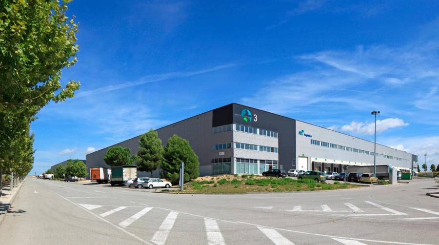 Entredos Logistics alquila 25.000 metros cuadrados de plataformas logísticas en Prologis Park La Granada, asesorada por Forcadell.