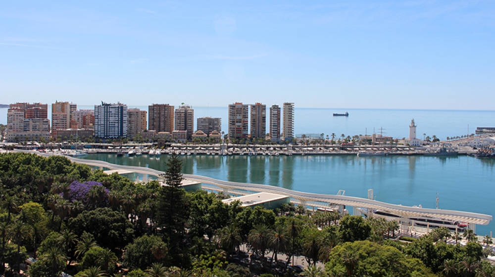 El Puerto de M&aacute;laga apuesta por la energ&iacute;a el&eacute;ctrica renovable