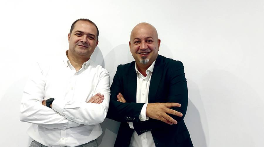 Albert Ruiz, CIO de Click &amp; Cargo, y Gabi Ortega, CCO de Click &amp; Cargo.