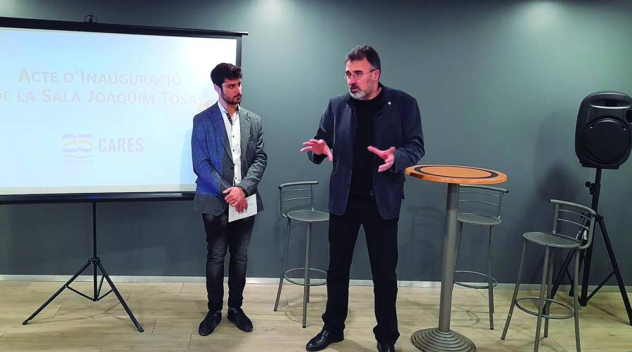 Lluís Salvadó, presidente del Port de Barcelona, presidiendo el acto de inauguración de la Sala Joaquim Tosas en la sede de la Fundación CARES. Foto: C.C.