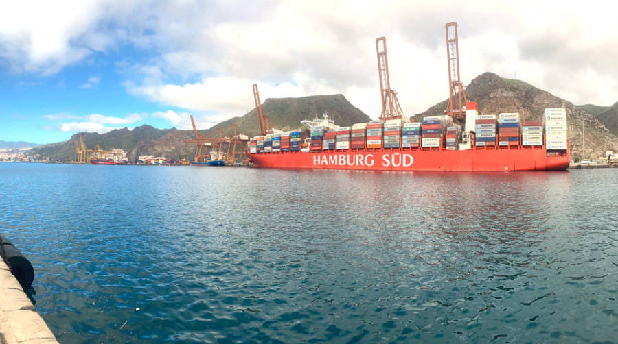 En el primer trimestre del a&ntilde;o, el puerto de Tenerife ha movido unos 12.000 TEUs de trasbordo internacional.