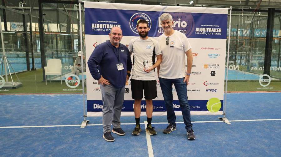 Trasmed GLE y Transportes Chavarría e Hijos, empresas ganadoras del I Torneo de Pádel Diario del Puerto