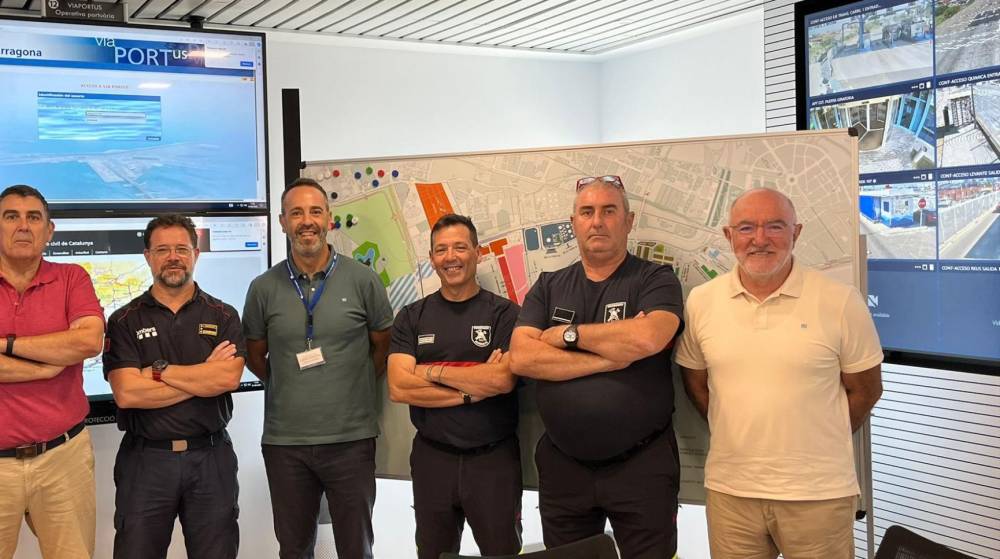 Port Tarragona recibe la visita de los Bomberos de Alicante, interesados en el modelo de gestión de emergencias