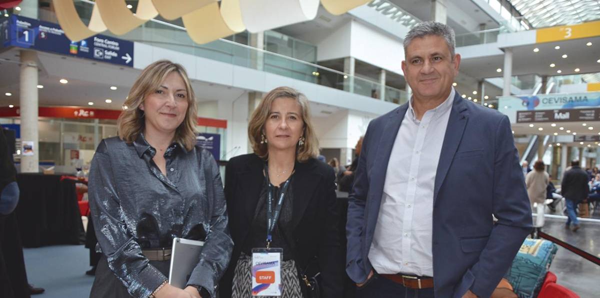 Encuentro Valenciaport comunidad portuaria Cevisama