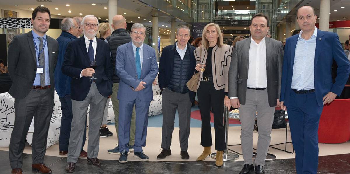 Encuentro Valenciaport comunidad portuaria Cevisama