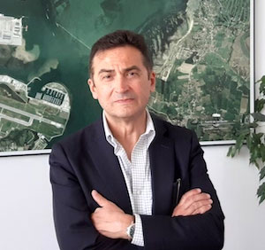 Santiago D&iacute;az es ya oficialmente el nuevo director del Puerto de Santander