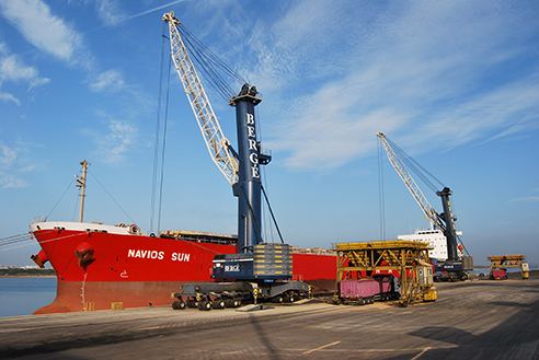 Berg&eacute; dispone de m&aacute;s de 110.000 metros cuadrados en sus instalaciones del Puerto de Tarragona.