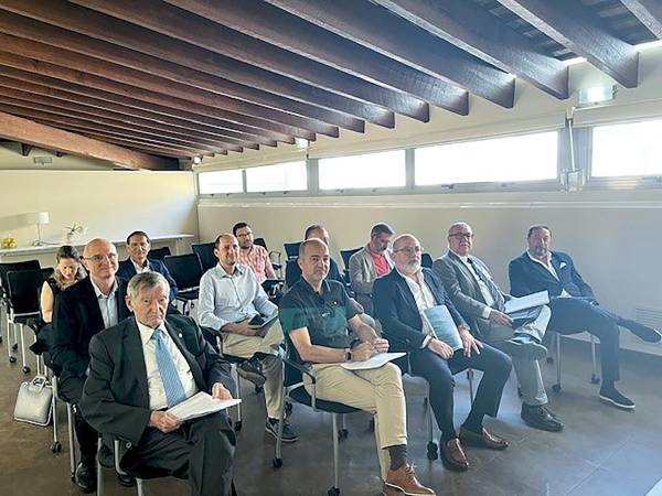 $!Asistentes a la Asamblea General de la Asociación Naviera Valenciana celebrada hoy.