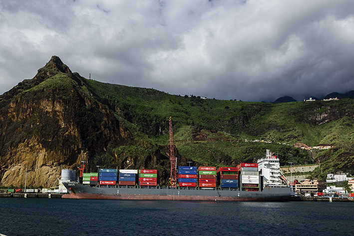 Boluda Lines conecta ya los puertos de Vilagarc&iacute;a y Bilbao, adem&aacute;s de Lisboa, con el puerto de Santa Cruz de La Palma.