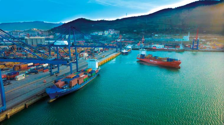 En 2018 la Comisión informó a España de sus reservas en relación con los regímenes tributarios aplicables a sus puertos.