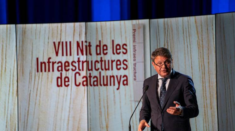 José Antonio Santano, secretario de Estado de Transportes y Movilidad Sostenible, durante su intervención en la Nit de les Infraestructures de Catalunya.