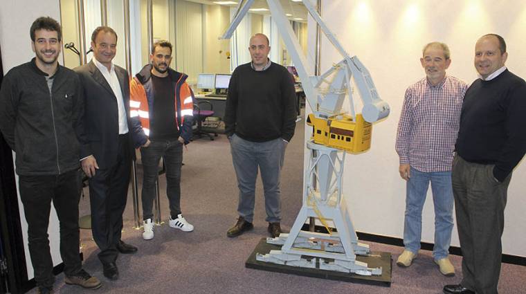 Desde la izquierda: Jos&eacute; Manuel Mart&iacute;n; Calixto Fern&aacute;ndez, CEO de Zeuko; Jon Guerrero; Ernesto Quiroga: Javier Araco; Ismael Bienvenido, director general. Ausentes en la foto: Felipe Ruiz; Iranzu Bredda; Estibaliz Sierra; Noelia, Alc&aacute;ntara; Donato Fern&aacute;ndez. Foto J.P.