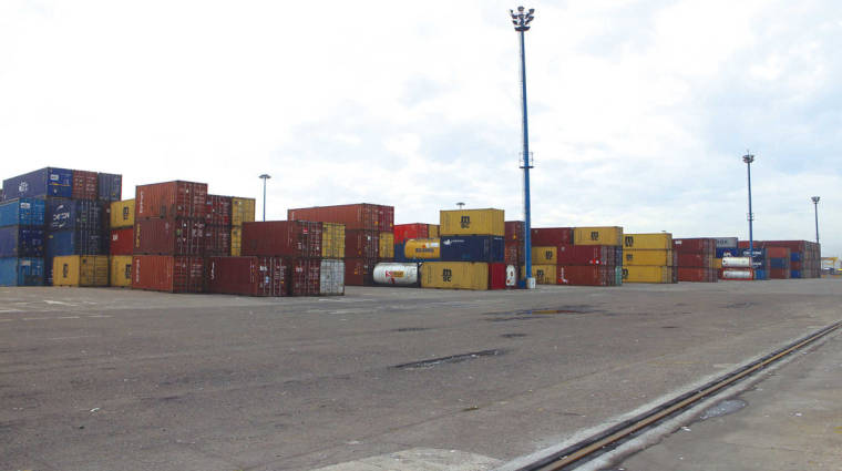 La terminal de contenedores del Puerto de Gij&oacute;n ha experimentado un notable crecimiento en los &uacute;ltimos a&ntilde;os Foto J.P.