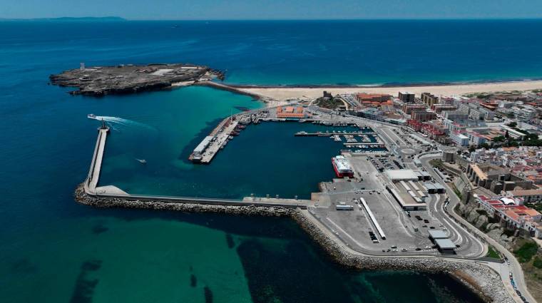 Tres navieras optan a explotar en Tarifa la primera línea marítima verde intercontinental