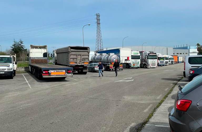 Baja incidencia del paro del transporte convocado por Plataforma