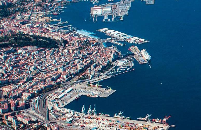 Imagen aérea del Puerto de Vigo.