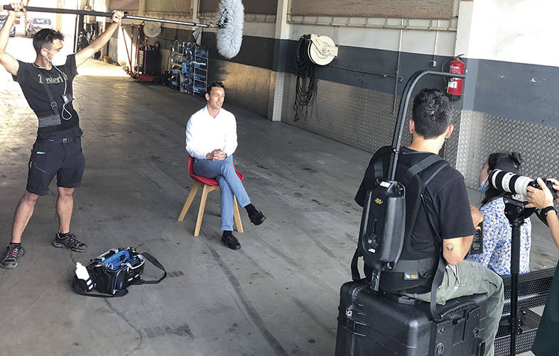 Andr&eacute;s Zamora, CEO de Andr&eacute;s Zamora e hijos S.A., en un momento de la entrevista realizada para el documental en las instalaciones de la firma.