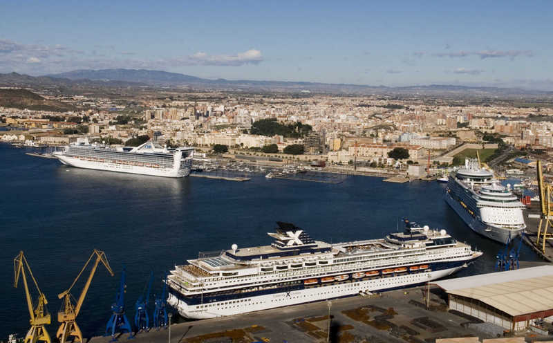 El Puerto de Cartagena y la Men&eacute;ndez Pelayo organizan un curso sobre la industria de cruceros