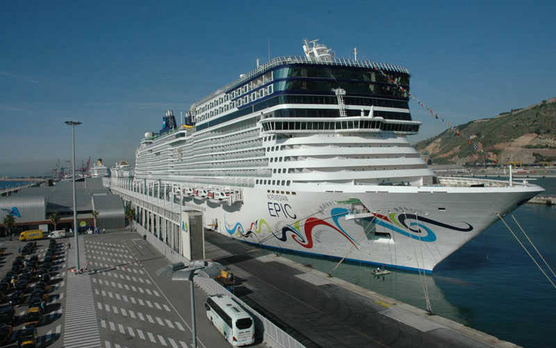 Barcelona volver&aacute; a ser un a&ntilde;o m&aacute;s puerto base de Norwegian Cruise Line en 2015