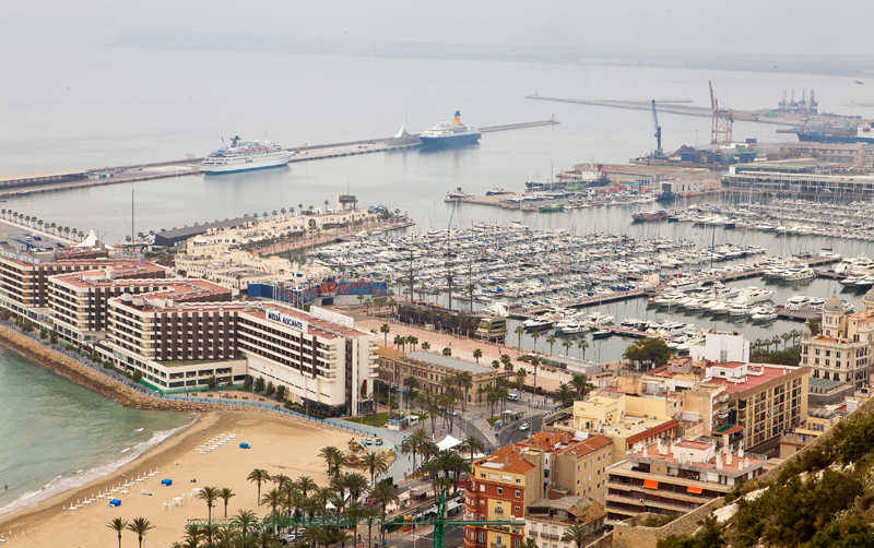 El Puerto de Alicante saca a concurso la explotaci&oacute;n de su terminal de cruceros