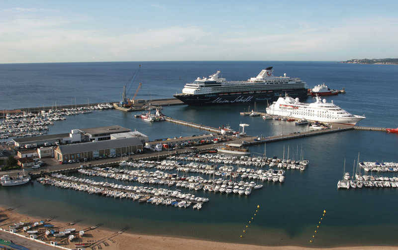 Palam&oacute;s iguala su r&eacute;cord de escalas de cruceros