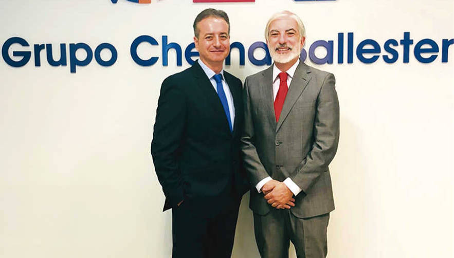 Javier Navarro Fayos, director de VCD Log&iacute;stica, junto a Carlos Grande Collado, nuevo responsable de Desarrollo de Negocio de VCD Log&iacute;stica.