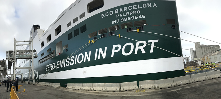 Escala en el Port de Barcelona&nbsp;el &quot;Eco Barcelona&quot; de Grimaldi