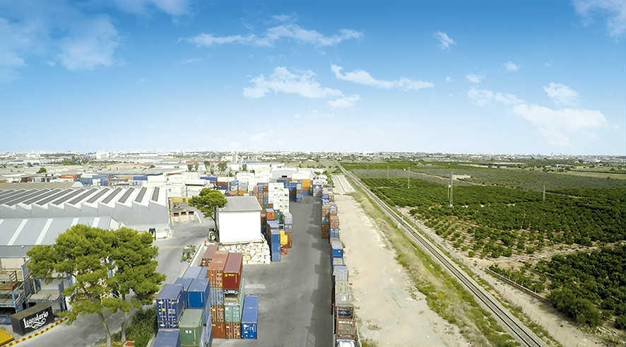 Plataforma log&iacute;stica de Stemar en Valencia.