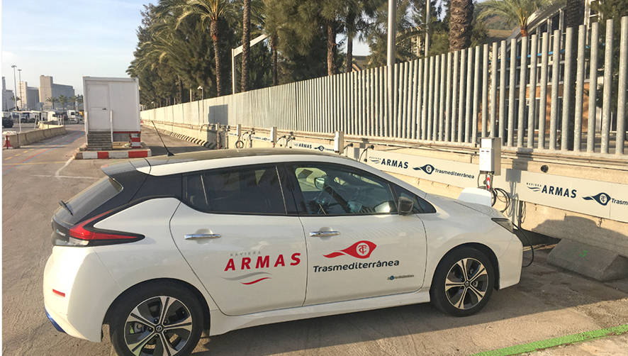 Naviera Armas Trasmediterr&aacute;nea instala 12 puntos de recarga el&eacute;ctrica en su terminal del Port de Barcelona.