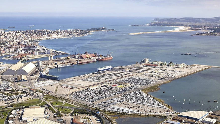 La Ciudad de Transportes de Santander (parte inferior izquierda de la imagen) se encuentra en Raos, junto al puerto.