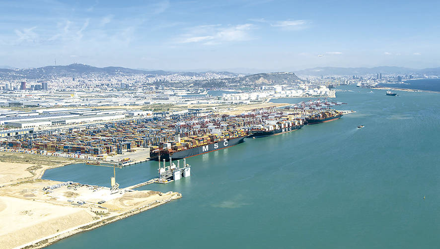 El Puerto de Barcelona ha movido 14.413 TEUs llenos de exportaci&oacute;n procedentes de Jap&oacute;n entre enero y agosto.