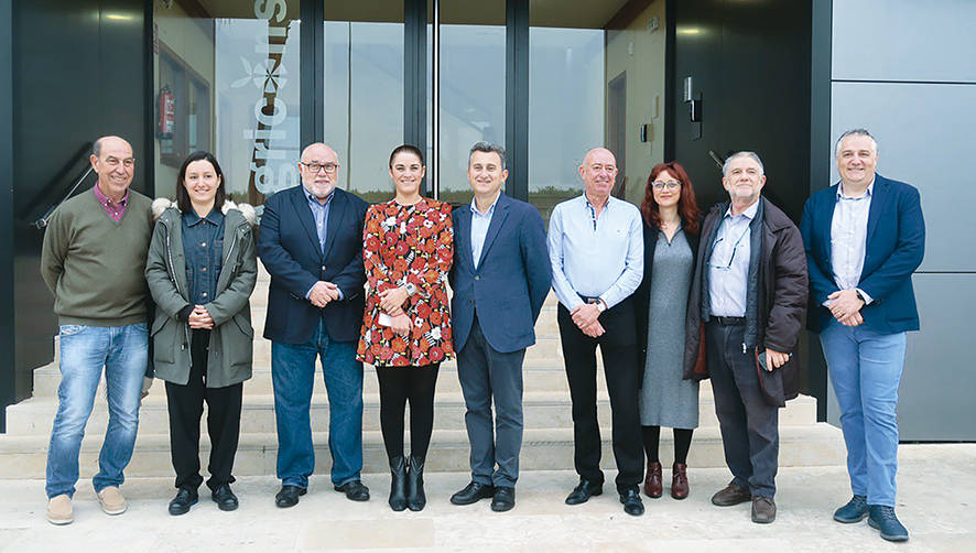 Mireia Moll&agrave;, durante su visita a la empresa Agriconsa.