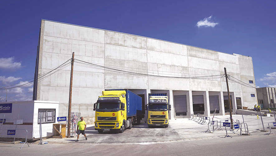 La nueva nave se ubica en una parcela, de 8.500 metros cuadrados, frente a las actuales instalaciones en Paterna.