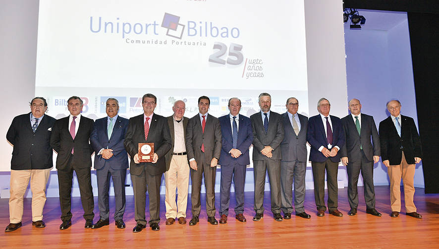 Uniport celebra 25 a&ntilde;os de cooperaci&oacute;n para llevar al mundo la marca del Puerto de Bilbao