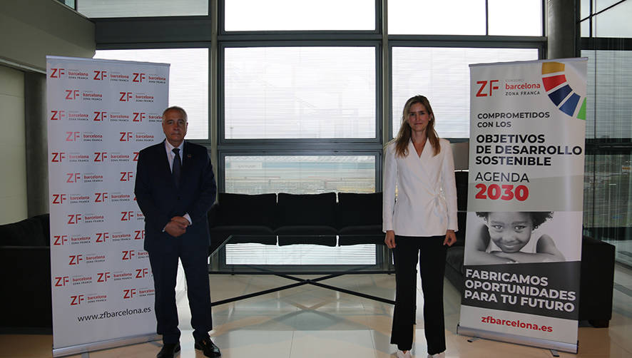 La Secretaria de Estado de Energ&iacute;a visita las instalaciones del DFactory del CZFB