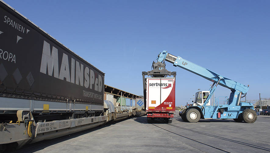 Autopistas ferroviarias: Espa&ntilde;a marcha