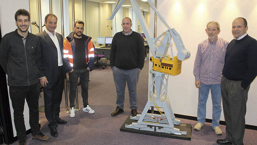 Desde la izquierda: Jos&eacute; Manuel Mart&iacute;n; Calixto Fern&aacute;ndez, CEO de Zeuko; Jon Guerrero; Ernesto Quiroga: Javier Araco; Ismael Bienvenido, director general. Ausentes en la foto: Felipe Ruiz; Iranzu Bredda; Estibaliz Sierra; Noelia, Alc&aacute;ntara; Donato Fern&aacute;ndez. Foto J.P.