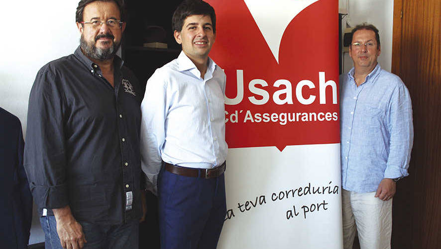 &Aacute;lex Delgado, responsable comercial de Usach; Pelayo Vallina, abogado, y Enric Usach, director t&eacute;cnico de la corredur&iacute;a. Foto E: Garc&iacute;a.