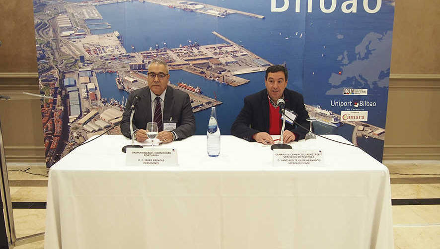 Felipe Jaber, presidente de UniportBilbao (izq.) y Conrado Merino, presidente de la C&aacute;mara de Comercio de Palencia.