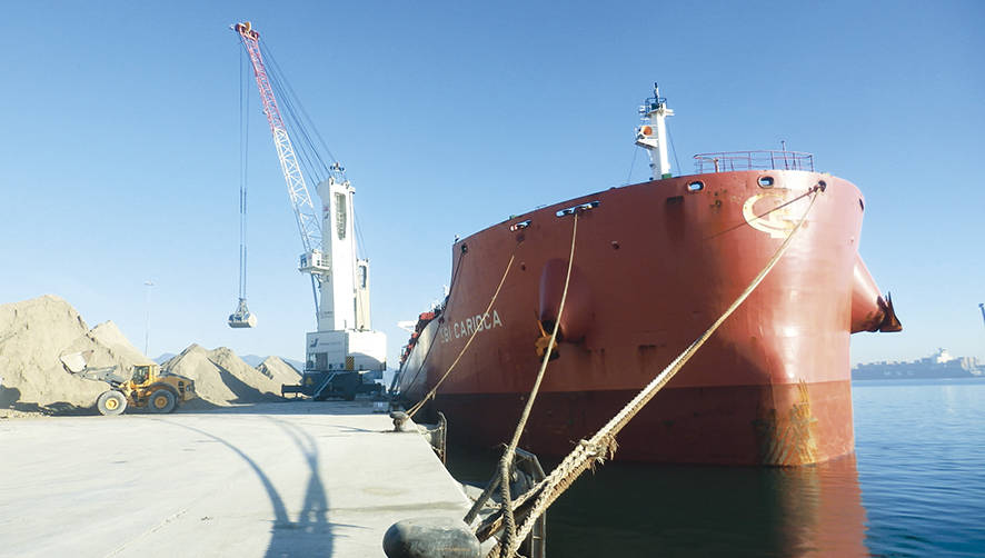 La consignaci&oacute;n del buque en el Puerto de Castell&oacute;n correspondi&oacute; a Roca Castell&oacute;n Consignaciones.